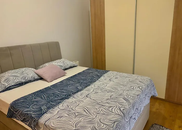 Apartments Maluma Appartement Bibinje